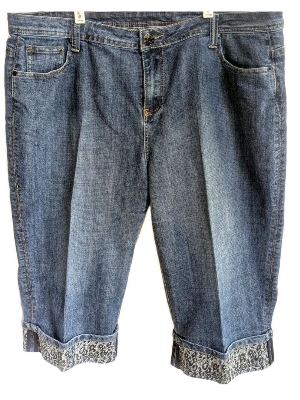 Wah Women Sz 22 Cuffed Leopard Hem & Pockets Cropped Denim Capri Jeans